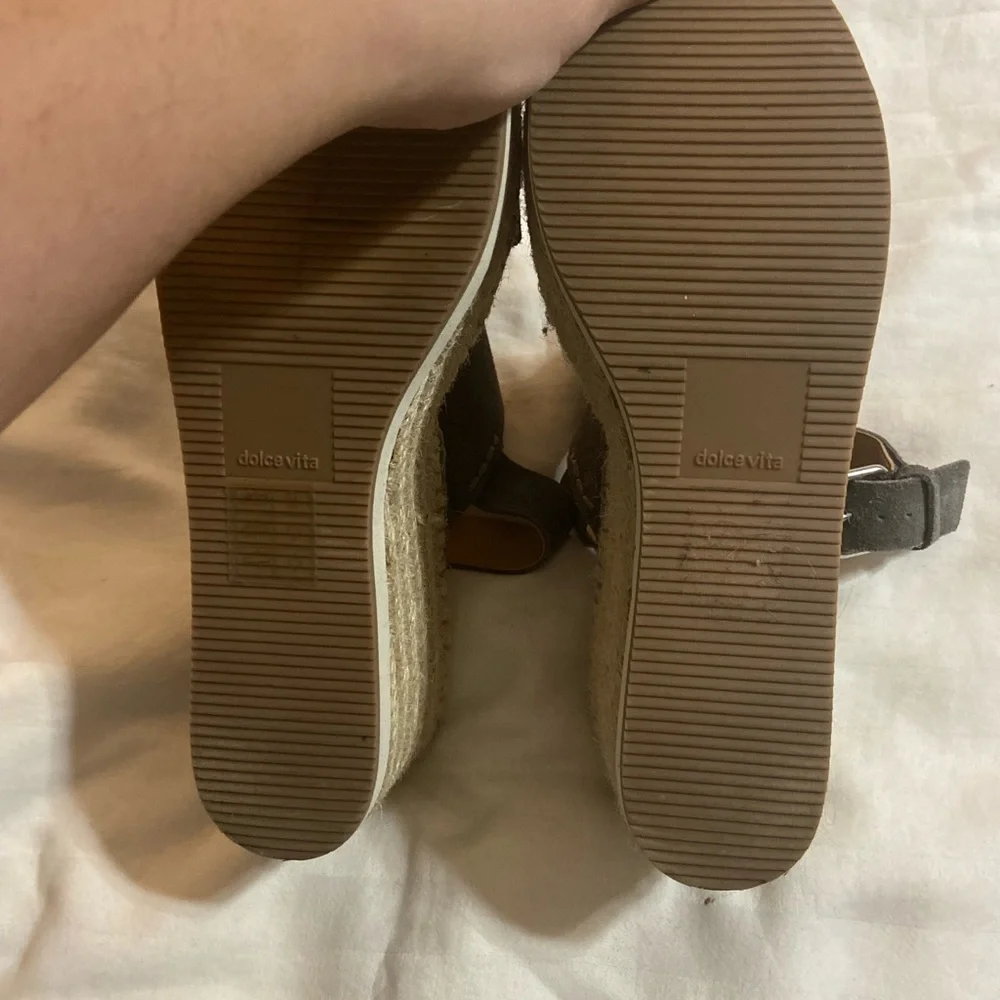 Dolce Vita Mauri Suede Espadrille Sandals - Picture 8 of 8